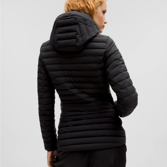 Lululemon Pack it Down Jacket 6 - Picture 2 of 7